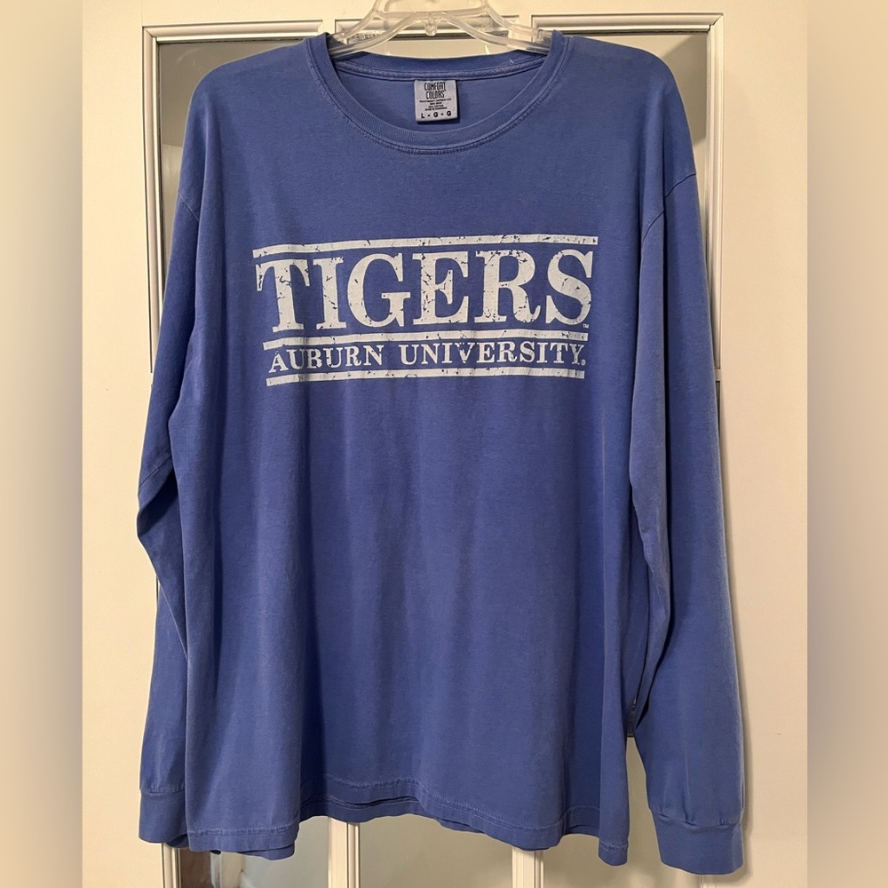 Auburn University t-shirt